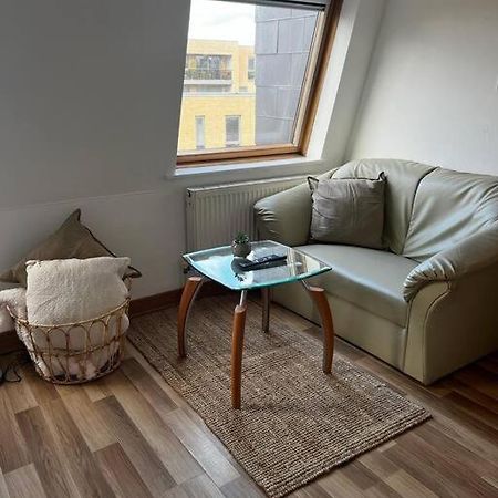 Quirky Studio Flat Selfcontained Londyn Zewnętrze zdjęcie